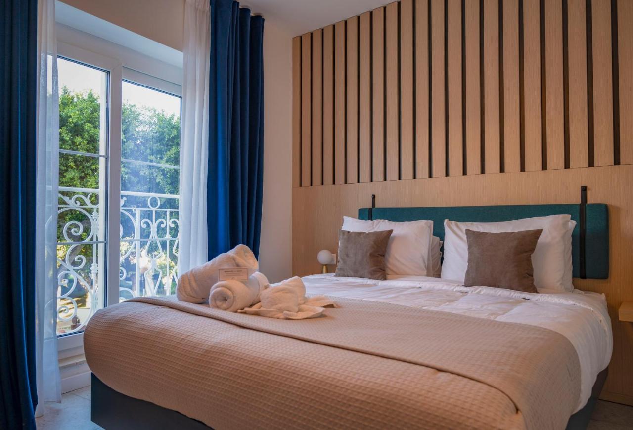 Chambre Double - Accessible aux Personnes à Mobilité Réduite